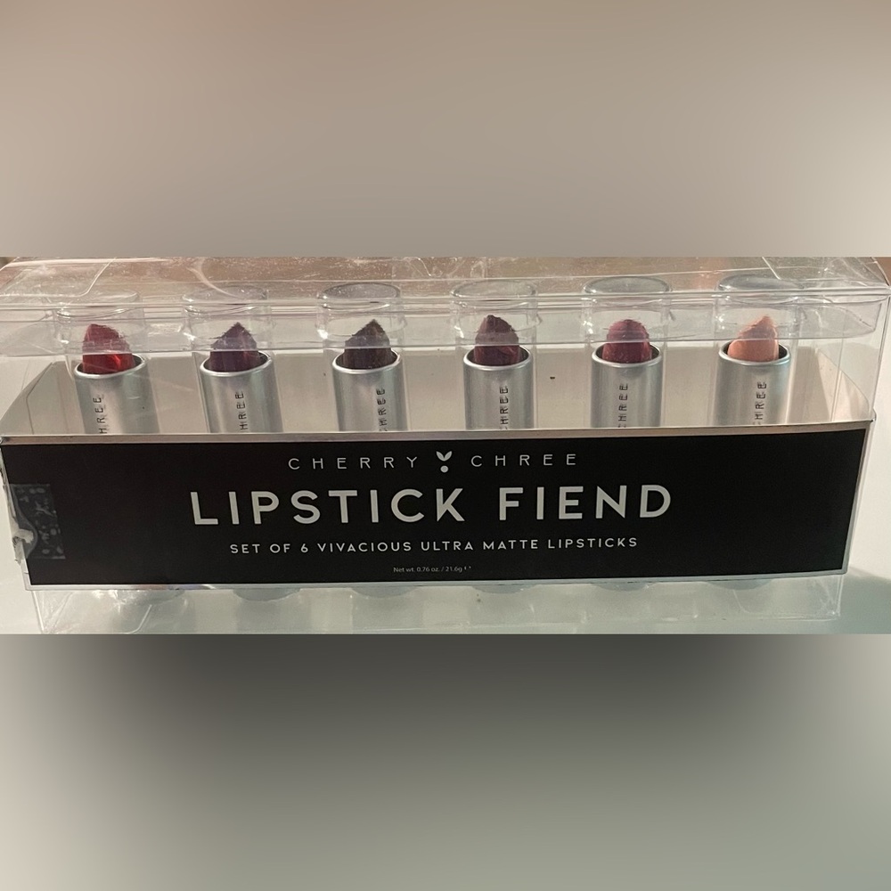 CHERRY CHREE Lipstick Fiend Ultra Matte Lipsticks